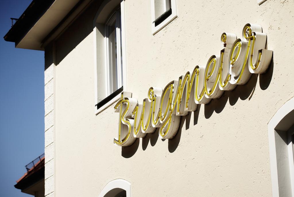 Hotel Burgmeier Дахау Екстер'єр фото